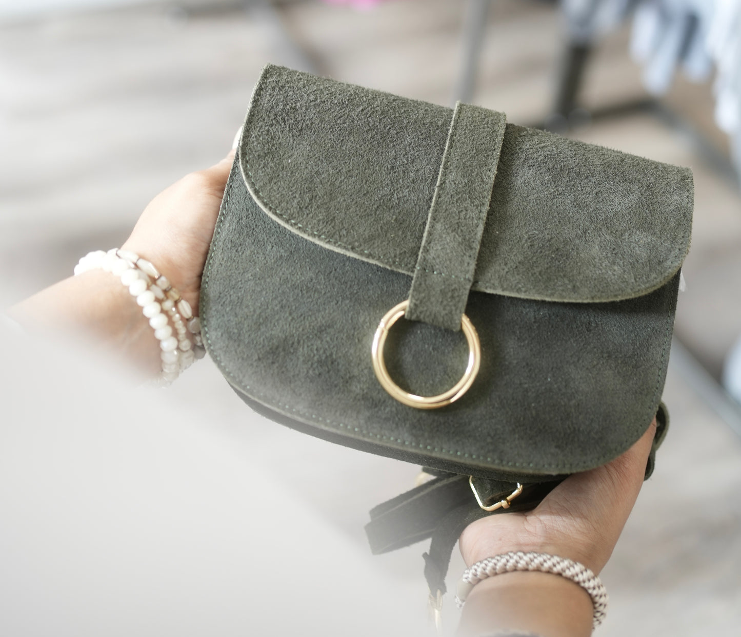 Crossbody–Wildledertasche